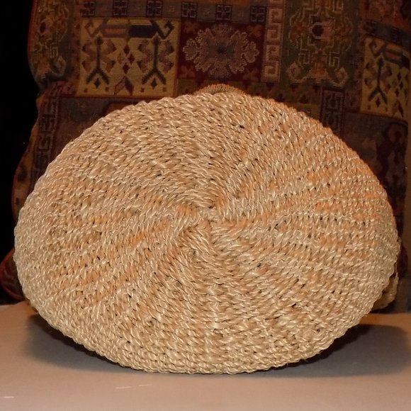 NWOT Manila hemp bucket bag, made in Phillipines - Picture 11 of 11